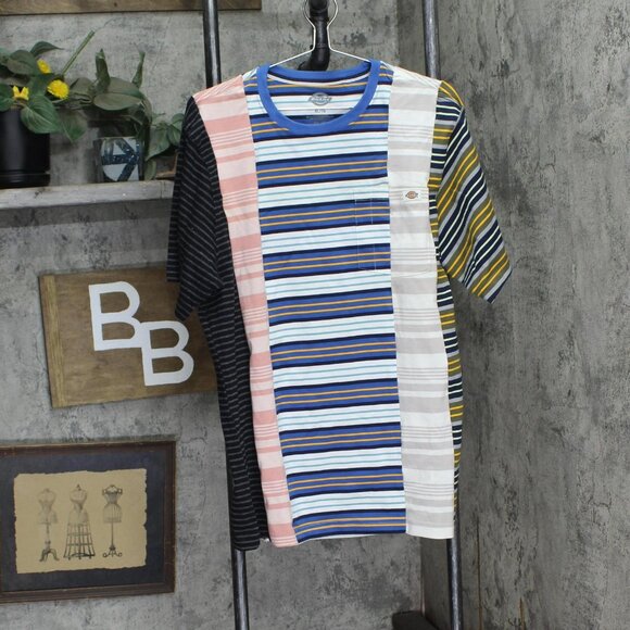 NEW Dickies Womens Remanufactured Baggy Pocket Utility T-Shirt Blue Multi 3 XL - Picture 1 of 5